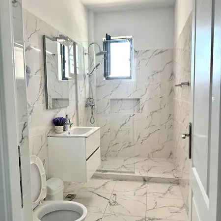 דירה Nubia Sea View 1 קוסטינסטי